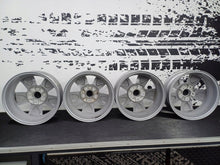 Laden Sie das Bild in den Galerie-Viewer, 4x Alufelge 15 Zoll 5.5" 5x112 46ET Glanz Silber 6855101 Mini Rim Wheel FEL1001994297ax