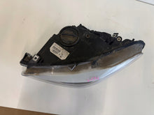 Laden Sie das Bild in den Galerie-Viewer, Frontscheinwerfer BMW 5 F11 F10 1ZS01013141 7203251-18 Xenon Links Headlight SCH3735627786ng