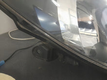 Load image into Gallery viewer, Frontscheinwerfer Toyota Yaris LED Rechts Scheinwerfer Headlight