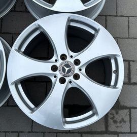 1x Alufelge 19 Zoll 8.5