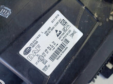 Load image into Gallery viewer, Frontscheinwerfer Daf 1EX010116-31 Links Scheinwerfer Headlight SCH3518829369wd
