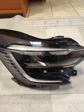 Laden Sie das Bild in den Galerie-Viewer, Frontscheinwerfer Renault Captur II 260104525R LED Rechts Scheinwerfer Headlight SCH6907361228xm