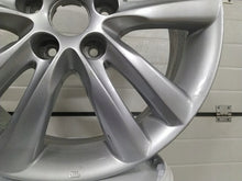 Load image into Gallery viewer, 1x Alufelge 18 Zoll 6.5&quot; 5x114.3 48ET Glanz Silber 52910-2S310 Hyundai Tucson