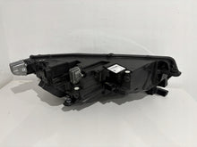 Laden Sie das Bild in den Galerie-Viewer, Frontscheinwerfer Skoda Octavia IV 5E4941015A Full LED Links Headlight SCH9749171764xw