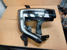 Load image into Gallery viewer, Frontscheinwerfer Renault Master 260106174R Rechts Scheinwerfer Headlight SCH2479314941xu