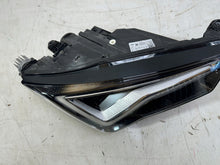 Laden Sie das Bild in den Galerie-Viewer, Frontscheinwerfer Seat Ateca 576941032 LED Rechts Scheinwerfer Headlight SCH4931594384sm