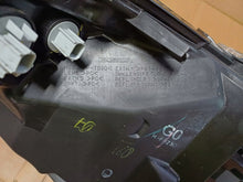 Laden Sie das Bild in den Galerie-Viewer, Frontscheinwerfer Honda Jazz IV FALSE Scheinwerfer Headlight SCH7169002959ap