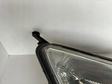 Laden Sie das Bild in den Galerie-Viewer, Frontscheinwerfer Opel Astra J 13253647 Rechts Scheinwerfer Headlight SCH3265775867ud