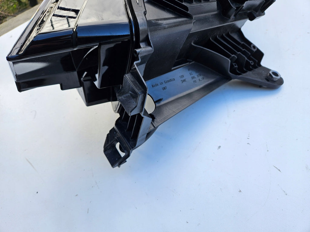 Frontscheinwerfer Skoda Enyaq 5LB941016A 5LB941015A Full LED Rechts oder Links