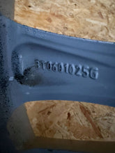Load image into Gallery viewer, 1x Alufelge 17 Zoll 5x112 3T0601025G Skoda Superb Rim Wheel FEL3178766238pb