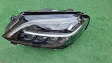 Laden Sie das Bild in den Galerie-Viewer, Frontscheinwerfer Mercedes-Benz W205 A2059062106KZ LED Links Headlight