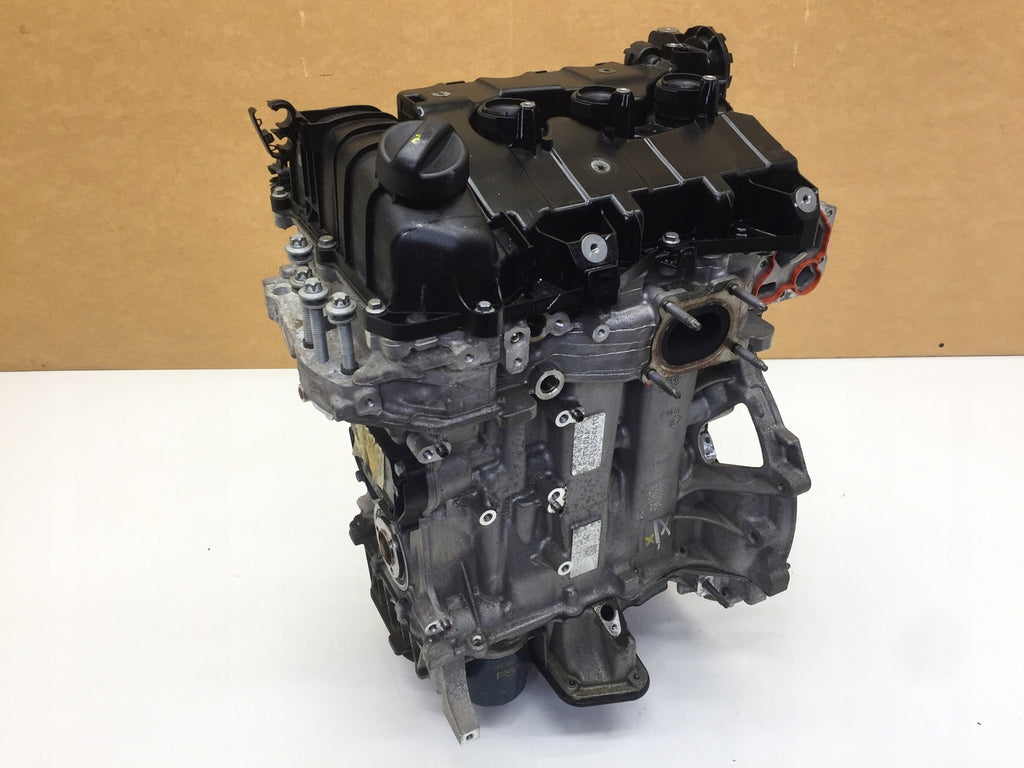 Motor Peugeot 208 II HM05 10KRAA 1.2 VTI Benzin Engine Unkomplett