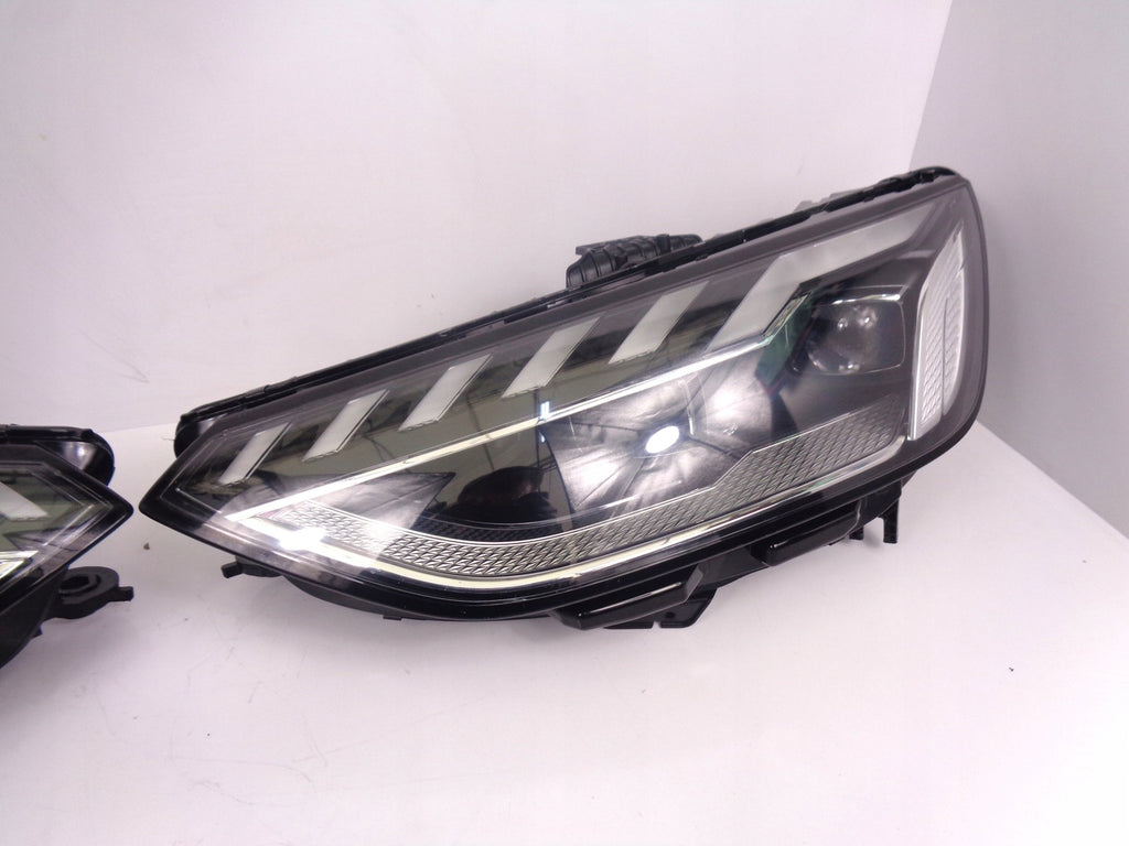 Frontscheinwerfer Audi A4 B9 8W0941036F 8W0941035F LED Rechts oder Links