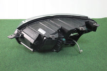 Laden Sie das Bild in den Galerie-Viewer, Frontscheinwerfer Opel Vivaro C Zafira Life 9832836480-00 Xenon Rechts Headlight SCH8043762526hk