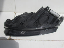 Laden Sie das Bild in den Galerie-Viewer, Frontscheinwerfer Skoda Octavia 5E4941016B LED Rechts Scheinwerfer Headlight SCH8553031418qs