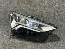 Laden Sie das Bild in den Galerie-Viewer, Frontscheinwerfer Audi Q3 83A941036 Full LED Rechts Scheinwerfer Headlight SCH6694092476cd