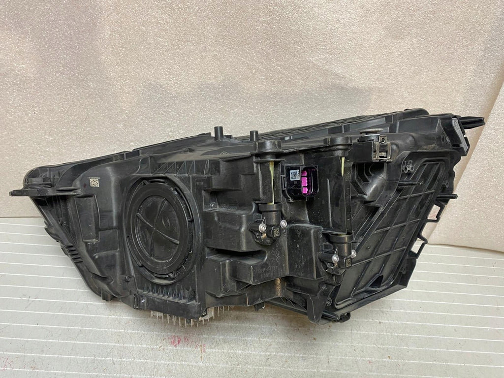 Frontscheinwerfer Audi Q3 83A941012 LED Rechts Scheinwerfer Headlight SCH9331375465qx