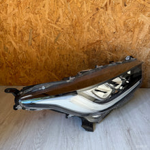 Load image into Gallery viewer, Frontscheinwerfer Toyota Yaris Ein Stück (Rechts oder Links) Headlight SCH4265423915jd