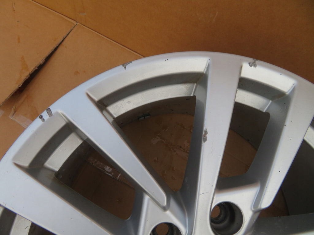 1x Alufelge 17 Zoll 7.5" 5x112 51ET Glanz Silber 8V0601025CS Audi A3 Rim Wheel FEL2151416515nv