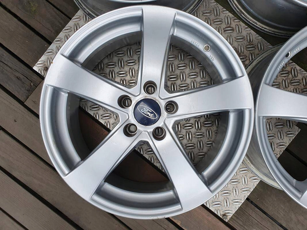 4x Alufelge 17 Zoll 7.5" 5x108 48ET KBA47688 Ford Focus C Max Xc60 Xc40 FEL8751424521xc