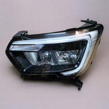 Laden Sie das Bild in den Galerie-Viewer, Frontscheinwerfer Renault Master 622900905R LED Links Scheinwerfer Headlight