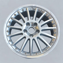 Load image into Gallery viewer, 1x Alufelge 18 Zoll 8.0&quot; 5x112 48ET Glanz Silber 4F4071496 Audi Rim Wheel