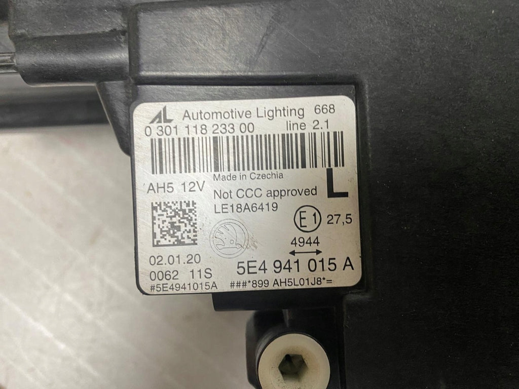 Frontscheinwerfer Skoda Octavia I 5E4941015A LED Ein Stück (Rechts oder Links) SCH2879767429tr