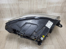 Laden Sie das Bild in den Galerie-Viewer, Frontscheinwerfer Audi A6 4F0941029 Xenon Links Scheinwerfer Headlight SCH3961666342sr