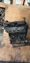 Laden Sie das Bild in den Galerie-Viewer, Motor Audi A4 B8 CJCB 2.0 TDI 136PS 100kW Diesel Engine Unkomplett MOT1354103673gx