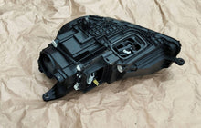 Laden Sie das Bild in den Galerie-Viewer, Frontscheinwerfer Mercedes-Benz Gle A1679068607 Rechts Scheinwerfer Headlight SCH8866489347lq