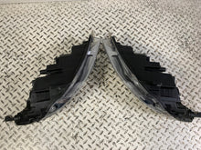 Load image into Gallery viewer, Frontscheinwerfer Opel Astra 13253646 13253647 Ein Satz Scheinwerfer Headlight SCH6348562272lu