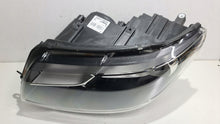 Laden Sie das Bild in den Galerie-Viewer, Frontscheinwerfer VW Transporter 7E2941015T LED Links Scheinwerfer Headlight