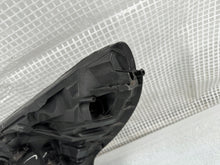 Laden Sie das Bild in den Galerie-Viewer, Frontscheinwerfer Opel Vivaro B 260104643R Rechts Scheinwerfer Headlight SCH6633743597ii