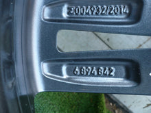 Laden Sie das Bild in den Galerie-Viewer, 1x Alufelge 18 Zoll 8.0&quot; 5x112 30ET 8747407, 8093915 BMW G31 G30 Rim Wheel