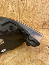 Laden Sie das Bild in den Galerie-Viewer, Frontscheinwerfer Seat I Ibiza 6J1941007N Xenon Links Scheinwerfer Headlight SCH9827081695du