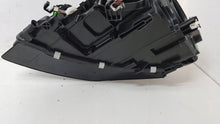 Laden Sie das Bild in den Galerie-Viewer, Frontscheinwerfer Audi A4 B8 4461122R Xenon Rechts Scheinwerfer Headlight