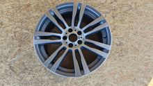 Laden Sie das Bild in den Galerie-Viewer, 1x Alufelge 20 Zoll 10.0" 5x120 40ET Glanz Grau 7842183 BMW Mg Rim Wheel FEL3249639602ad