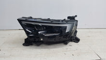 Laden Sie das Bild in den Galerie-Viewer, Frontscheinwerfer Opel Mokka 9834016880 Links Scheinwerfer Headlight