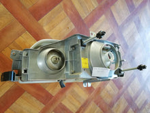 Laden Sie das Bild in den Galerie-Viewer, Frontscheinwerfer Ford Scorpio I 0302451002 86GG13005 Rechts Headlight SCH1578879892rr