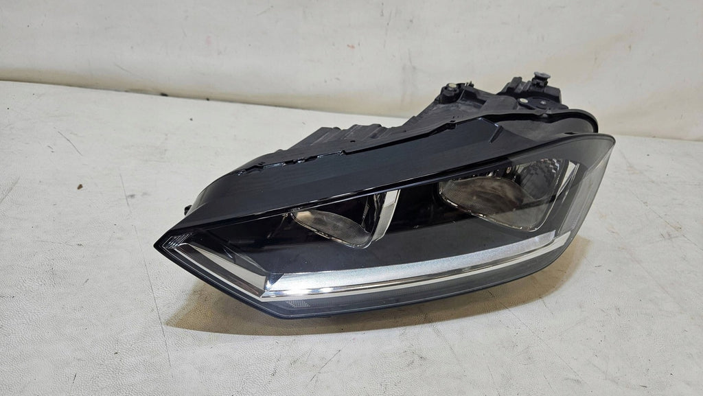Frontscheinwerfer VW Golf VII Sportsvan 517941006B 517941005B Rechts oder Links SCH7977858207mg