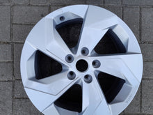 Load image into Gallery viewer, 1x Alufelge 17 Zoll 7.0" 5x114.3 35ET Glanz Schwarz KBA52937 Nissan Juke FEL4963171712fn