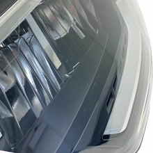 Load image into Gallery viewer, Frontscheinwerfer Nissan Nv300 260605887 LED Links Scheinwerfer Headlight