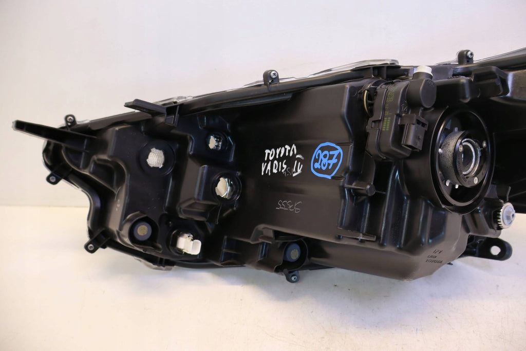 Frontscheinwerfer Toyota Yaris Rechts Scheinwerfer Headlight SCH1141358562vp