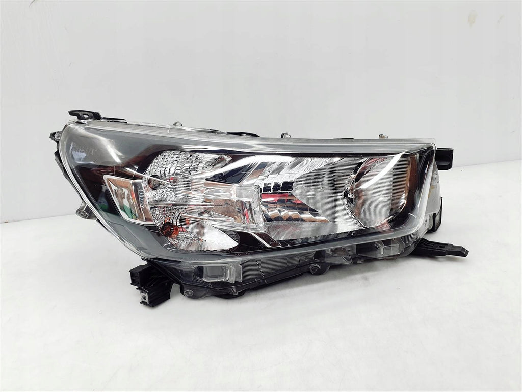 Frontscheinwerfer Toyota Hilux VIII Rechts Scheinwerfer Headlight SCH1721063846jd