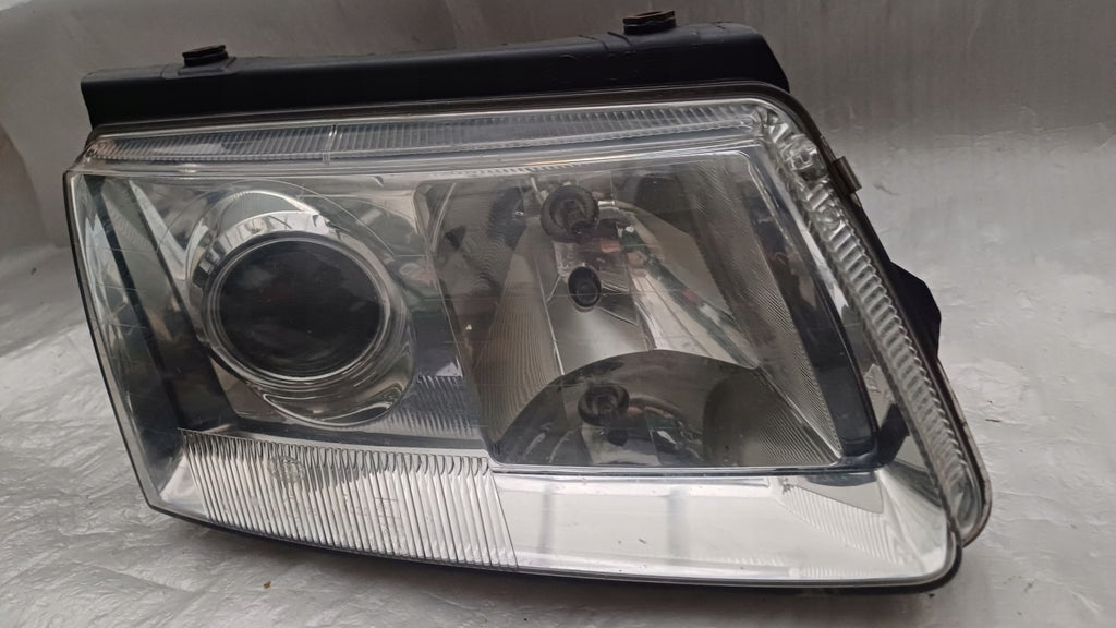 Frontscheinwerfer VW Passat Xenon Rechts Scheinwerfer Headlight SCH2935549320cd