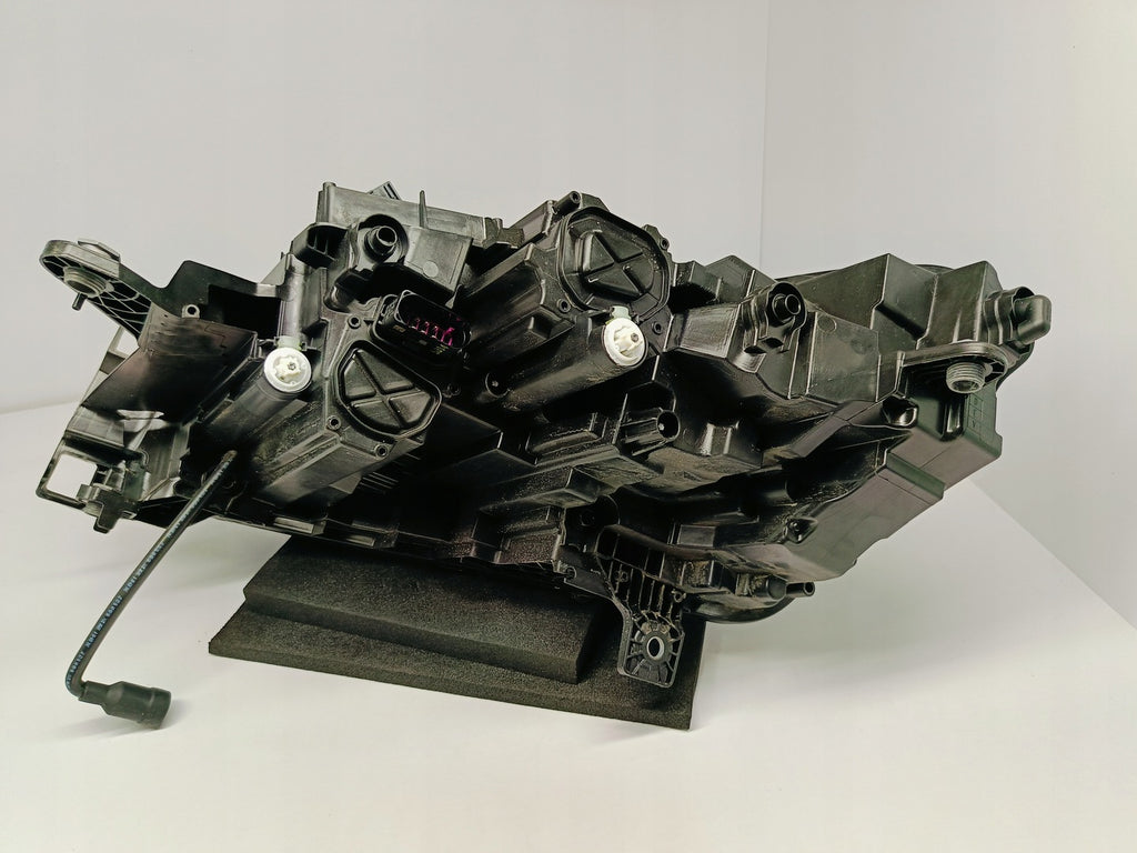 Frontscheinwerfer Skoda Enyaq IV 5az 5LB941016G 1EX014773-82 Full LED Rechts