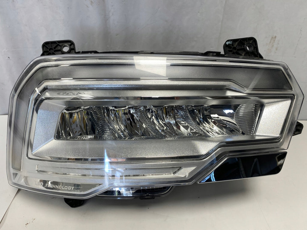 Frontscheinwerfer Daf 2188979 L353858 LED Rechts Scheinwerfer Headlight SCH4817022566fn