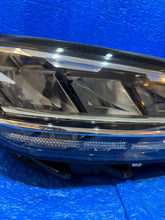 Load image into Gallery viewer, Frontscheinwerfer VW Passat B8 3G1941036Q Rechts Scheinwerfer Headlight SCH9428310931ag