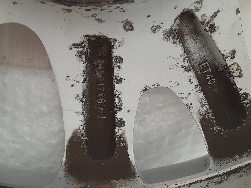 1x Alufelge 17 Zoll 7.0" 5x114.3 40ET Glanz Silber 40300JY02B Renault Rim Wheel