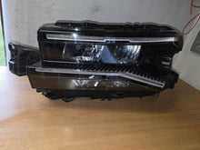Laden Sie das Bild in den Galerie-Viewer, Frontscheinwerfer Citroën C5 Aircross 9845038080 LED Links Headlight SCH2288071377ph